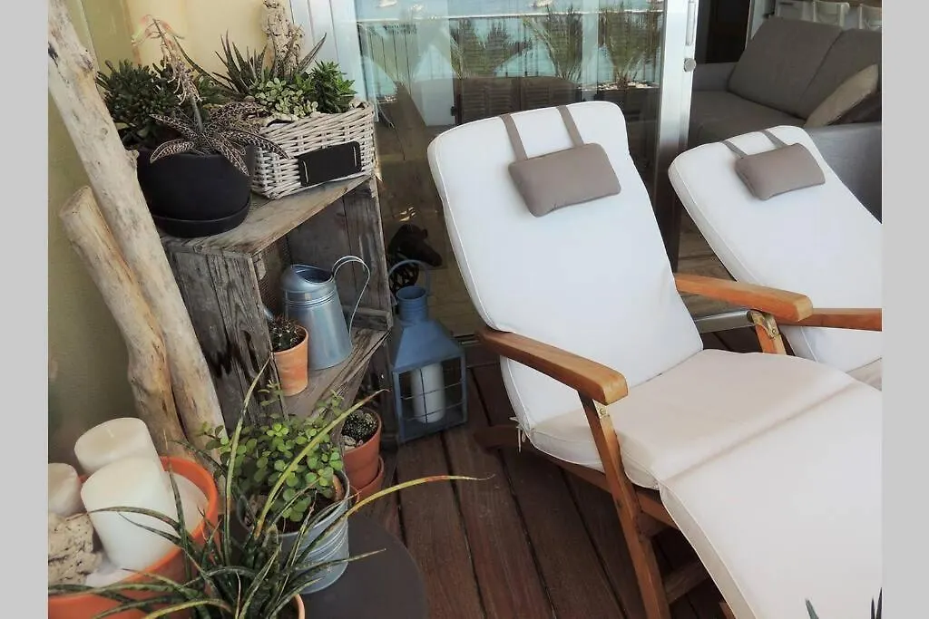 Emplacement Privilegie Pour Ce Bel Appartement Saint-Raphael  Apartment