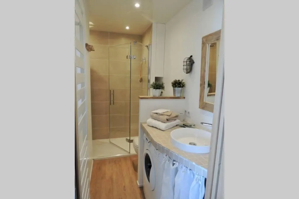 Apartment Emplacement Privilegie Pour Ce Bel Appartement Saint-Raphael
