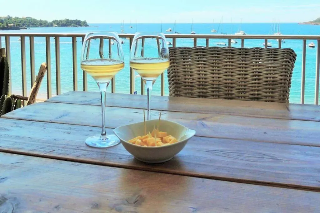 Apartment Emplacement Privilegie Pour Ce Bel Appartement Saint-Raphael